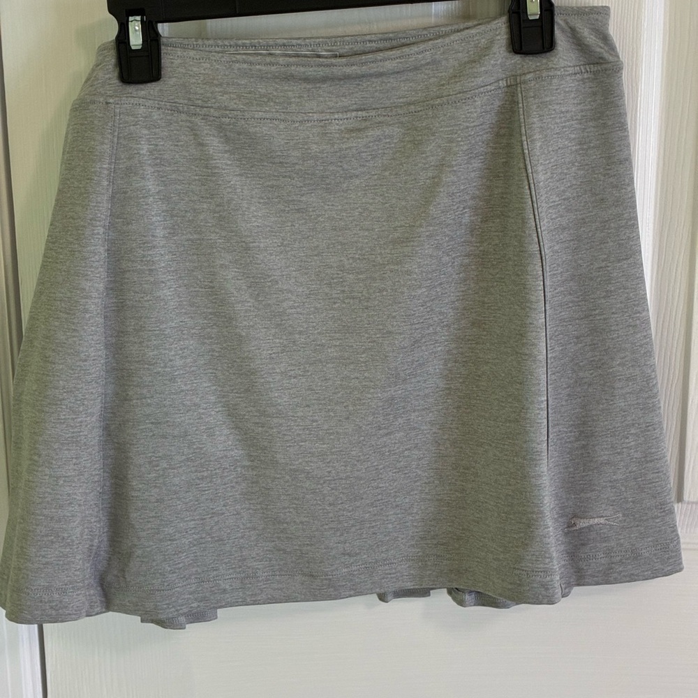 Slazenger Light Gray Women's Skort.